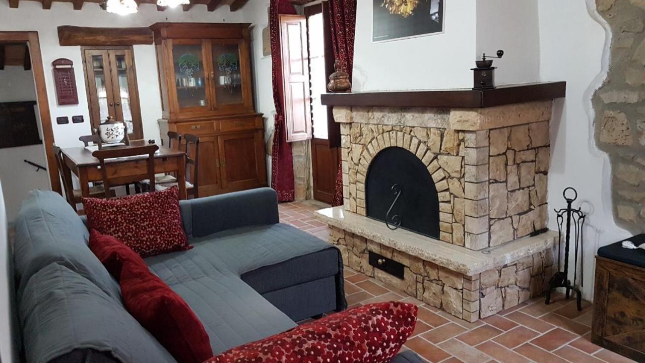 Francy&Francy Apartment Pitigliano Exterior photo